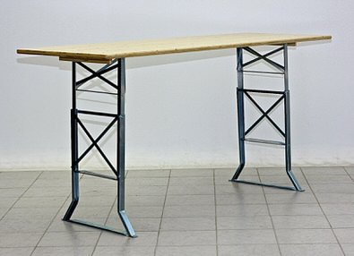 table bistrot, élevée d une table de brasserie avec elevateur