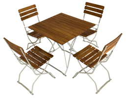 Ensemble table et chaise d'exterieur en bois